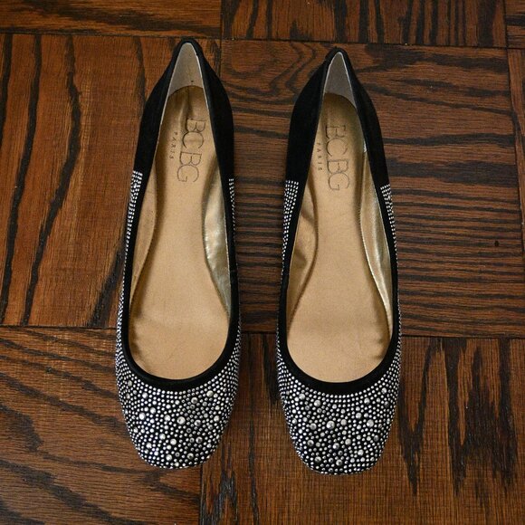 BCBG Rhinestone Flats – Black with Silver Detail – Size 9M - Picture 1 of 7
